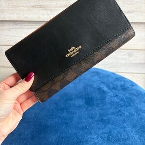 Coach Black and Brown Women's Wallet